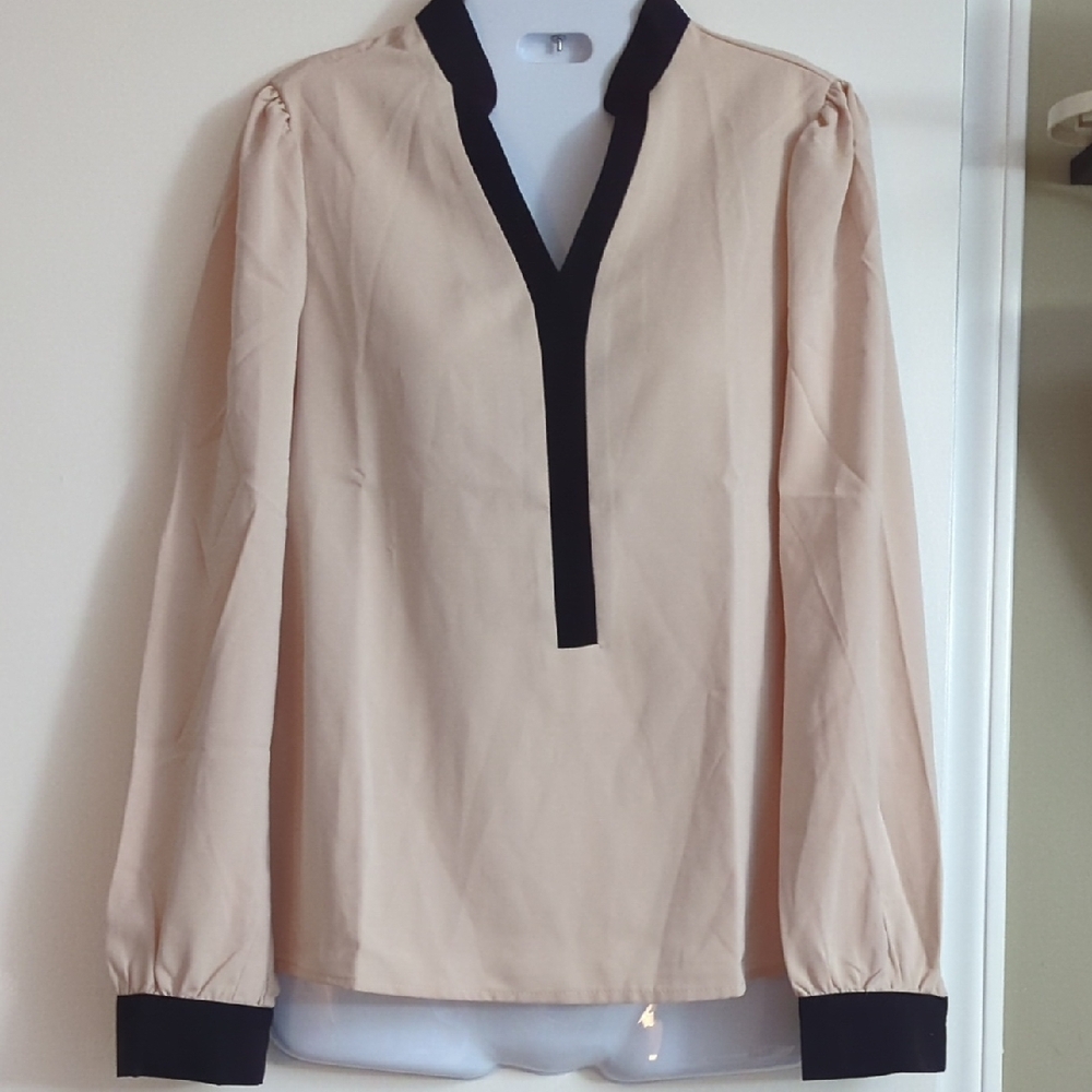 NWOT Chic Cream Blouse with Black Trim By SHEIN